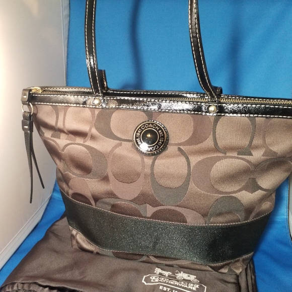 Coach Signature Jacquard Tote 3 Stripe - Picture 6 of 6